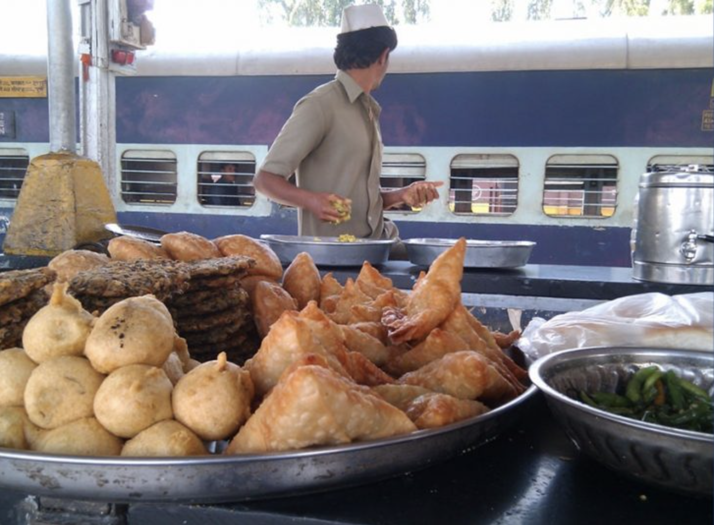 After 10 Years, Railway Food Vendor Fined Rs 30,000 For Unsafe Tomato Sauce